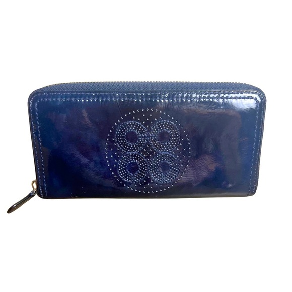 Coach Navy Patent Leather Audrey Wallet Classy Classic Everyday Versatile - Picture 1 of 10